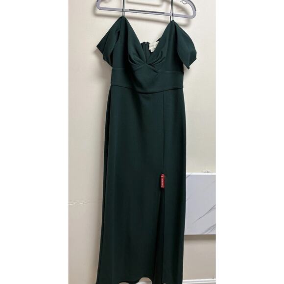 Sachin and Babi Brittany Gown Emerald Green Size 6 NWT Formal Cold Shoulder - Picture 4 of 7